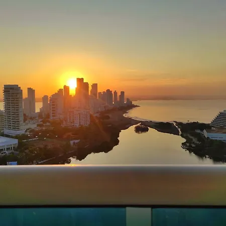 Apartment De Lujo Con Vista Al Mar - Excelente Ubicacion